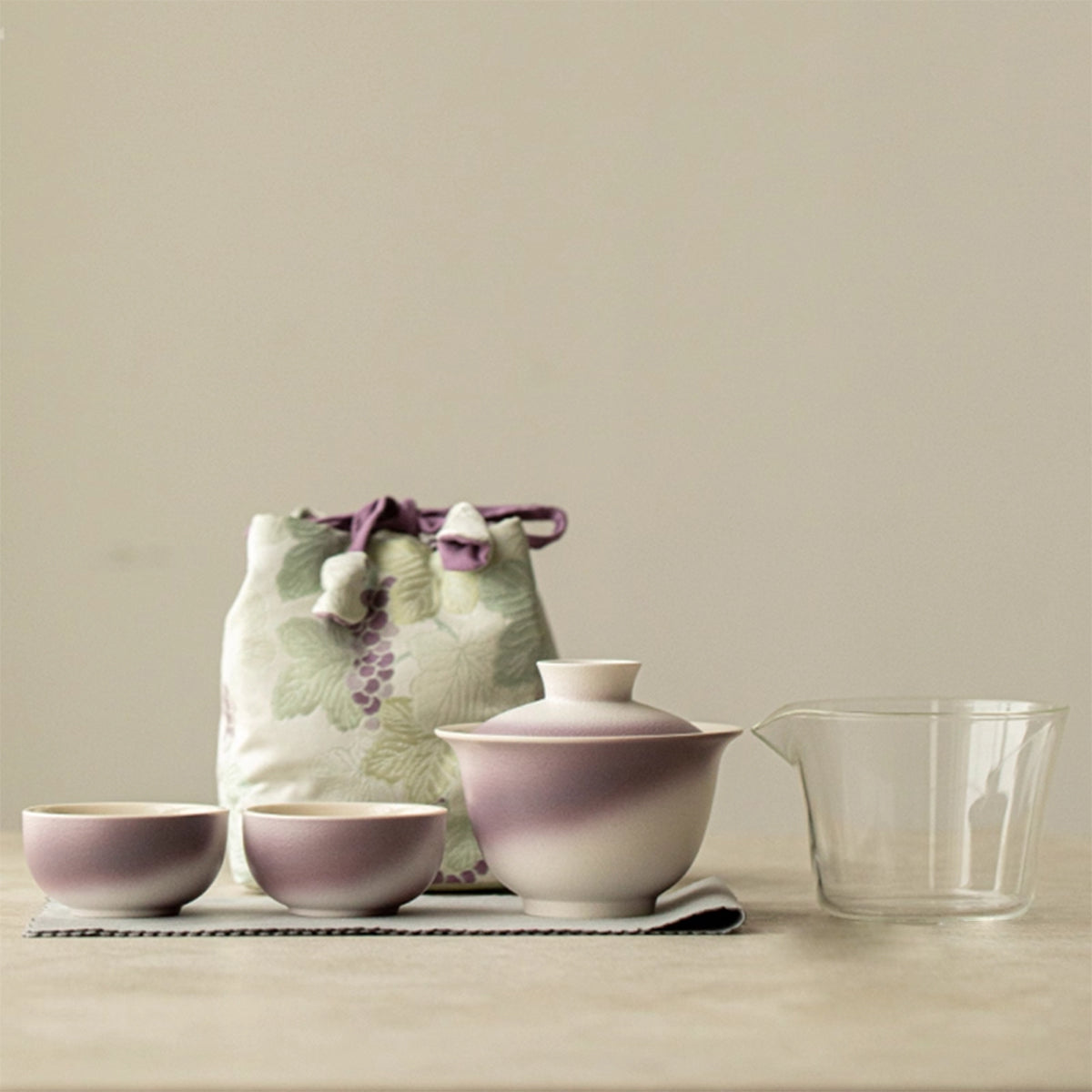 Smoky and colorful portable tea set Chaliland