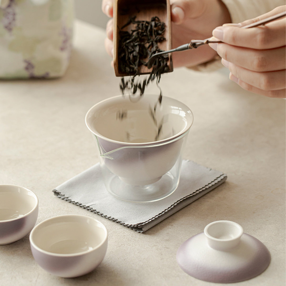 Smoky and colorful portable tea set Chaliland