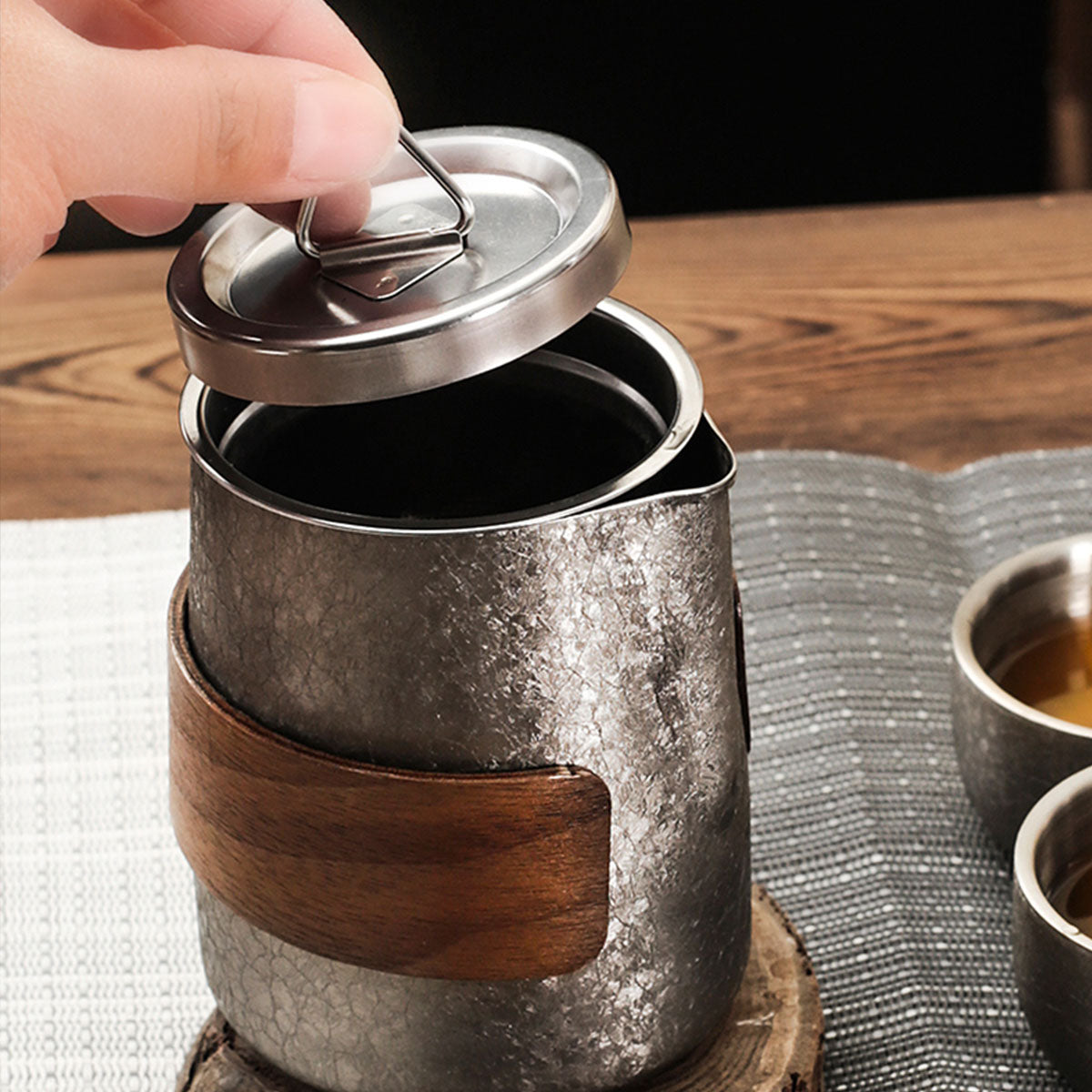 Stainless Steel-Space Gray 304 Double-Wall Tea Infuser with Crackle Glaze 350ml Chaliland