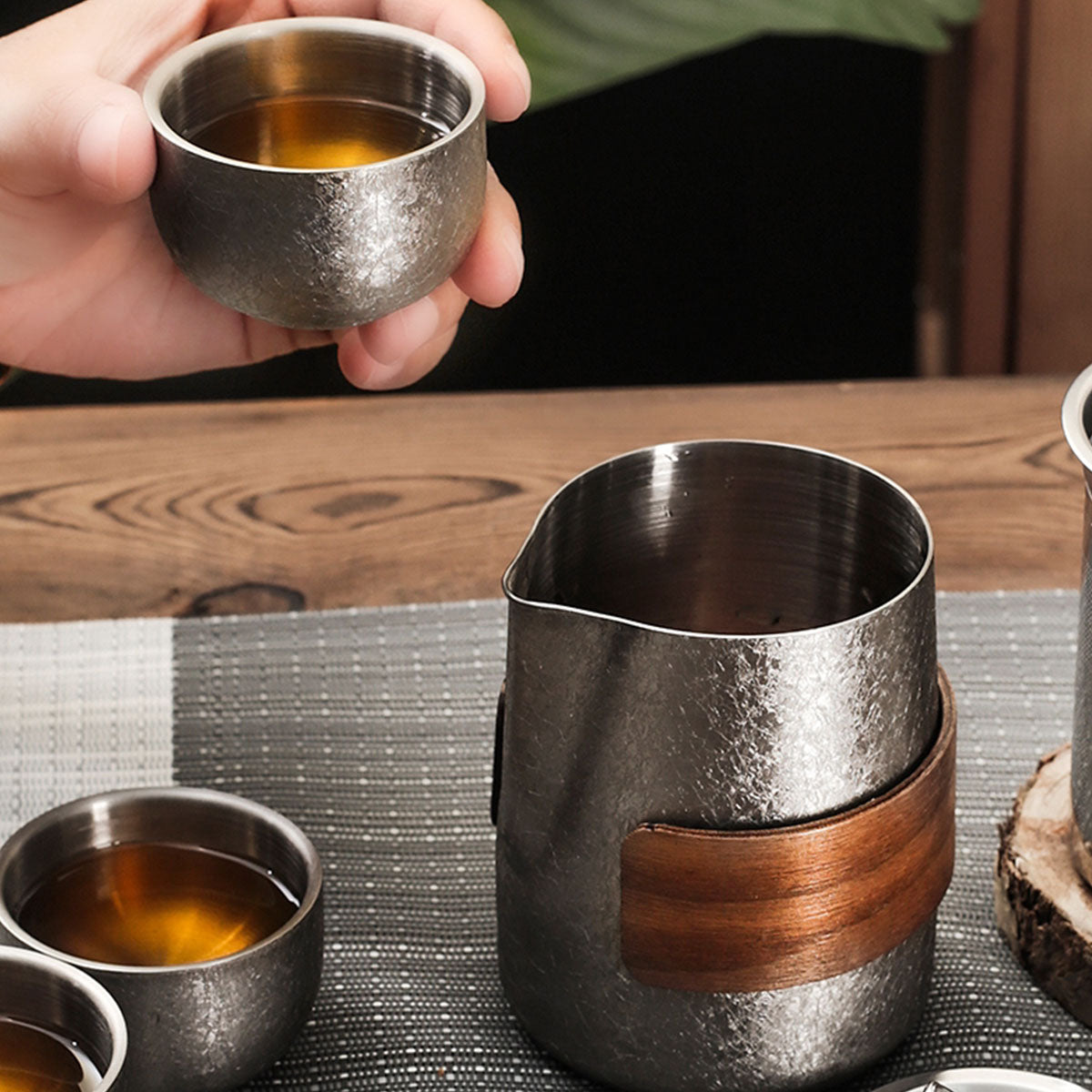 Stainless Steel-Space Gray 304 Double-Wall Tea Infuser with Crackle Glaze 350ml Chaliland