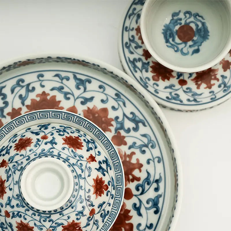 Porcelain-Underglaze Red Tangled Twig Gaiwan