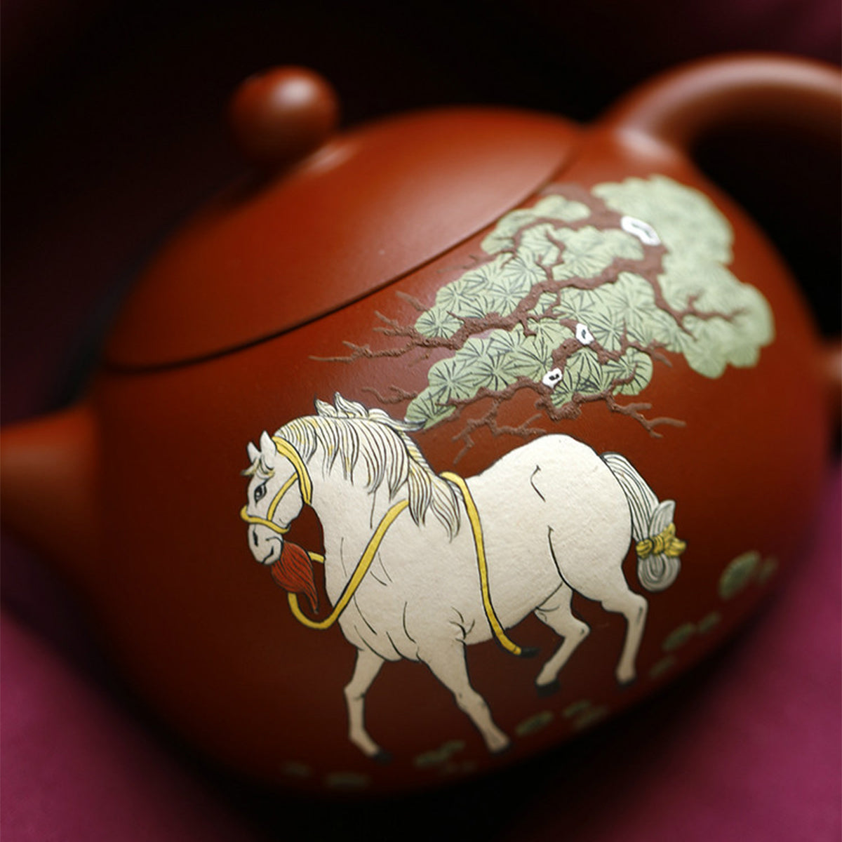 White Horse Xi Shi Teapot Gift Box Chaliland