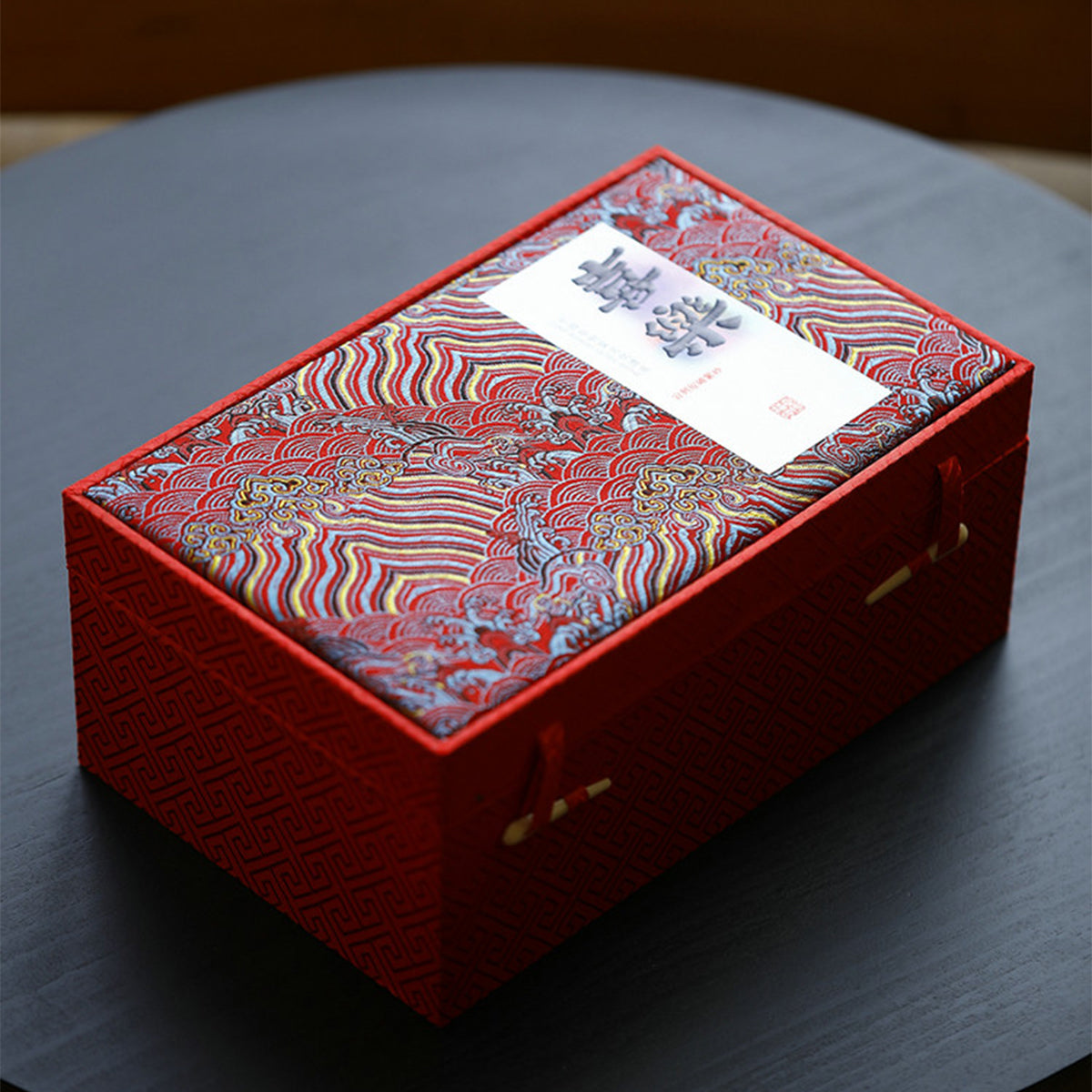 White Horse Xi Shi Teapot Gift Box Chaliland