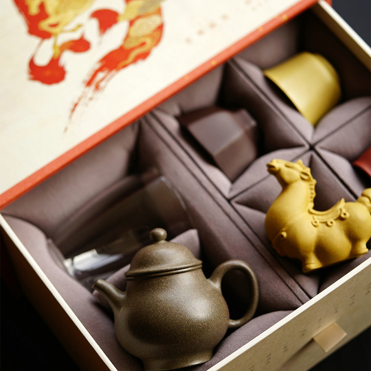 Year of the Horse Gift Box (Green Edition, 170cc) Chaliland