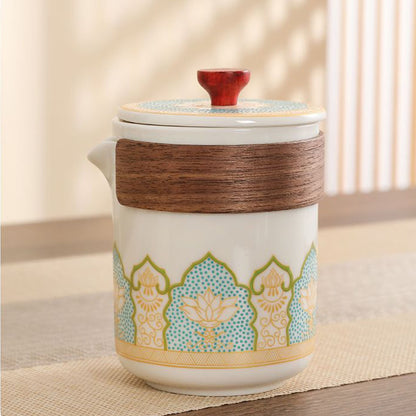 Zen-Style Embossed Travel Tea Infuser Chaliland